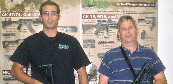 שי גרנוב, עדי סנדלר, סדנאות לחימה / צלם: מאקו